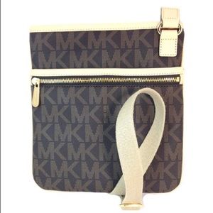 Michael Kors MK Signature PVC Crossbody Purse